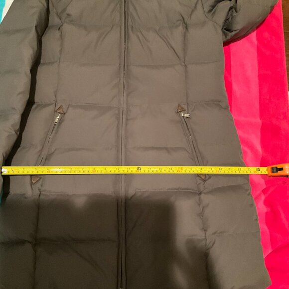 Lauren Ralph Lauren-Women's Gray Puffer DOWN/FEATHER Jacket, Sz L
EUC! - Picture 10 of 16